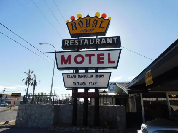 Royal Host Motel Main image